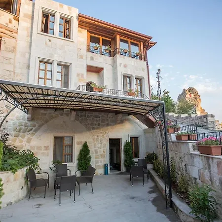 Luna Cave 3* Ортахисар