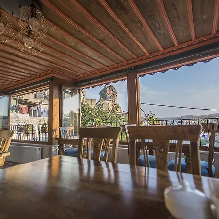 Guest house Luna Cave 3*