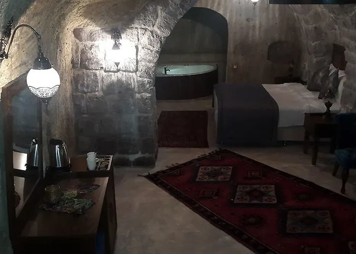 Luna Cave 3* Ortahisar