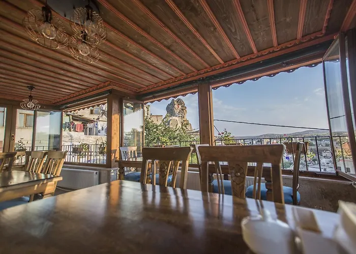 Gasthuis Luna Cave 3*