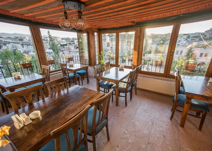 Luna Cave 3* Ortahisar