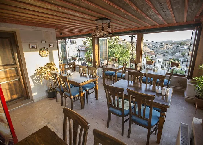 Luna Cave 3* Ortahisar